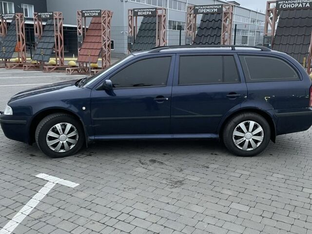 Синий Шкода Октавия, объемом двигателя 1.8 л и пробегом 340 тыс. км за 3800 $, фото 5 на Automoto.ua