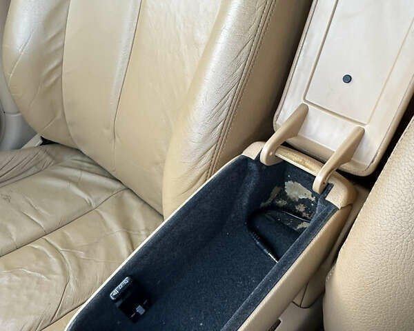 Синій Шкода Октавія, об'ємом двигуна 1.8 л та пробігом 275 тис. км за 3400 $, фото 100 на Automoto.ua