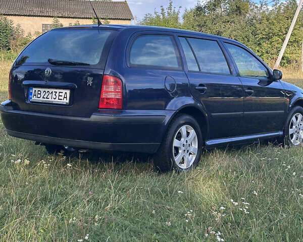 Синій Шкода Октавія, об'ємом двигуна 1.8 л та пробігом 275 тис. км за 3400 $, фото 6 на Automoto.ua