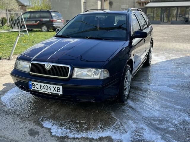 Синій Шкода Октавія, об'ємом двигуна 1.6 л та пробігом 237 тис. км за 2800 $, фото 1 на Automoto.ua