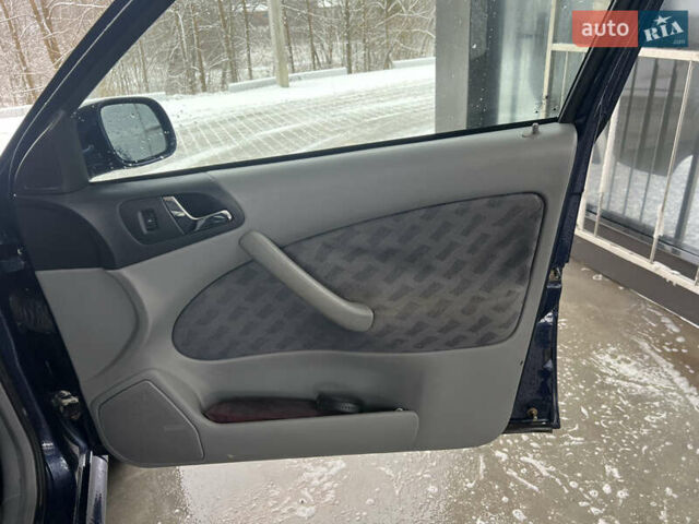 Синій Шкода Октавія, об'ємом двигуна 1.98 л та пробігом 215 тис. км за 4600 $, фото 11 на Automoto.ua