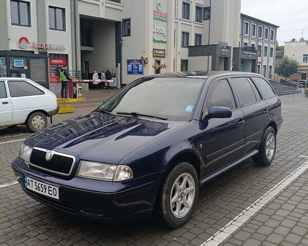 Синий Шкода Октавия, объемом двигателя 1.98 л и пробегом 318 тыс. км за 3800 $, фото 3 на Automoto.ua