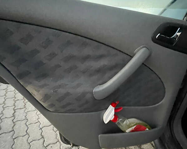 Синий Шкода Октавия, объемом двигателя 1.9 л и пробегом 350 тыс. км за 2200 $, фото 28 на Automoto.ua