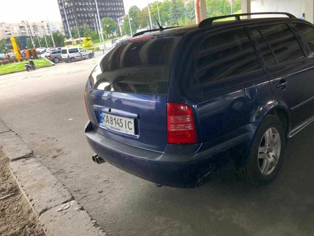 Синий Шкода Октавия, объемом двигателя 2 л и пробегом 250 тыс. км за 3500 $, фото 5 на Automoto.ua