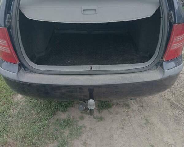 Синий Шкода Октавия, объемом двигателя 1.6 л и пробегом 152 тыс. км за 5000 $, фото 6 на Automoto.ua