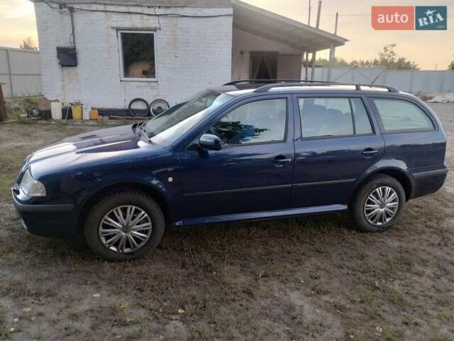Синий Шкода Октавия, объемом двигателя 1.78 л и пробегом 289 тыс. км за 5100 $, фото 4 на Automoto.ua