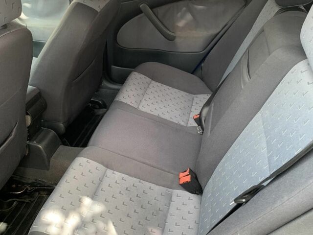 Синій Шкода Октавія, об'ємом двигуна 1.9 л та пробігом 245 тис. км за 3800 $, фото 2 на Automoto.ua