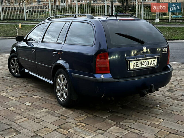 Синий Шкода Октавия, объемом двигателя 1.9 л и пробегом 299 тыс. км за 2900 $, фото 3 на Automoto.ua
