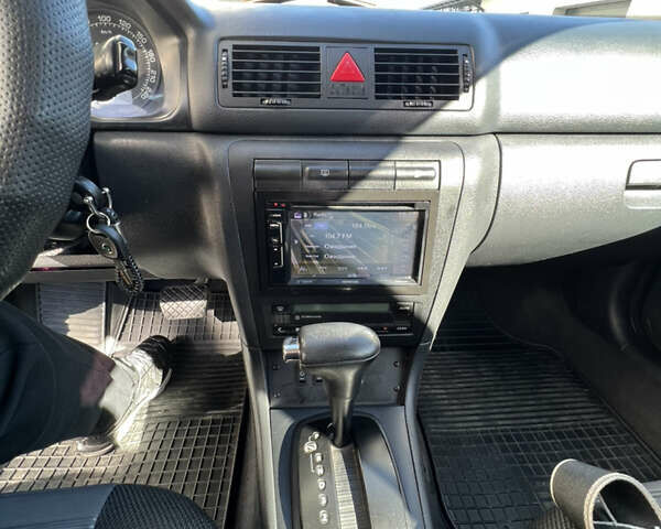Синий Шкода Октавия, объемом двигателя 2 л и пробегом 290 тыс. км за 4600 $, фото 17 на Automoto.ua