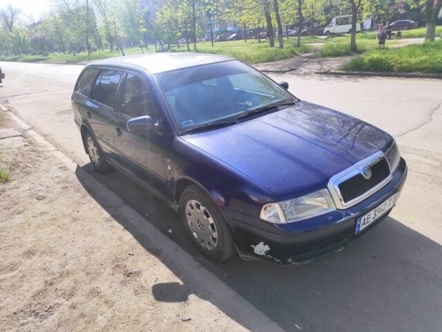 Синій Шкода Октавія, об'ємом двигуна 1.9 л та пробігом 300 тис. км за 3700 $, фото 1 на Automoto.ua