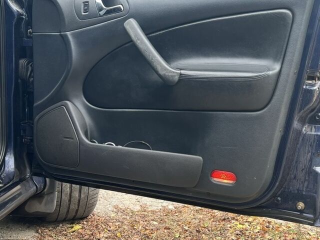 Шкода Октавия 2001 в Днепре (Днепропетровске) на Automoto.ua Синий Шкода Октавия, объемом двигателя 1.8 л и пробегом 470 тыс. км за 4850 $, фото 10 на Automoto.ua