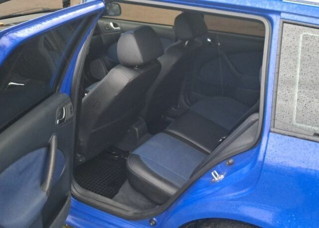 Синій Шкода Октавія, об'ємом двигуна 2 л та пробігом 320 тис. км за 4300 $, фото 7 на Automoto.ua