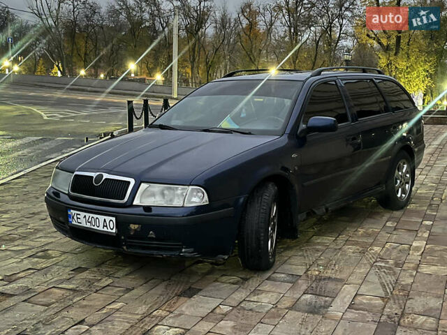 Синий Шкода Октавия, объемом двигателя 1.9 л и пробегом 299 тыс. км за 2900 $, фото 1 на Automoto.ua