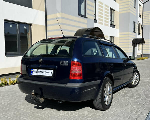 Синий Шкода Октавия, объемом двигателя 2 л и пробегом 290 тыс. км за 4600 $, фото 4 на Automoto.ua