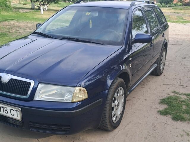 Синий Шкода Октавия, объемом двигателя 1.9 л и пробегом 200 тыс. км за 3700 $, фото 9 на Automoto.ua