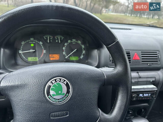 Синій Шкода Октавія, об'ємом двигуна 1.9 л та пробігом 298 тис. км за 4499 $, фото 20 на Automoto.ua