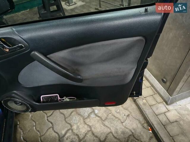 Синий Шкода Октавия, объемом двигателя 1.6 л и пробегом 330 тыс. км за 4500 $, фото 10 на Automoto.ua