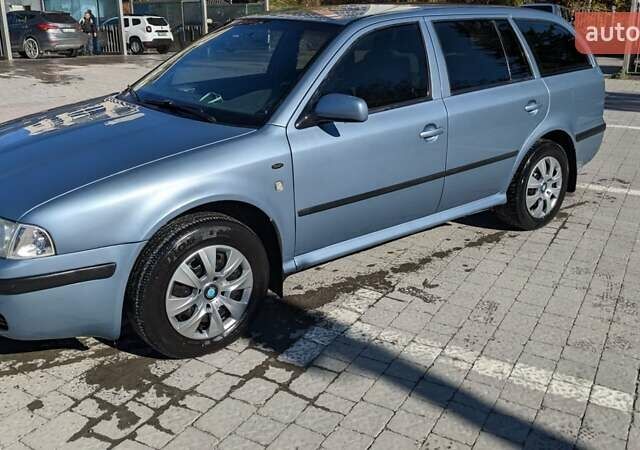 Синій Шкода Октавія, об'ємом двигуна 1.98 л та пробігом 470 тис. км за 3850 $, фото 7 на Automoto.ua