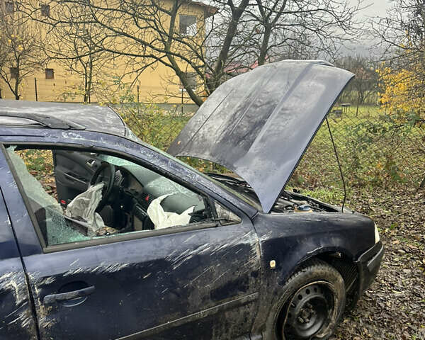 Синий Шкода Октавия, объемом двигателя 1.78 л и пробегом 378 тыс. км за 1800 $, фото 4 на Automoto.ua