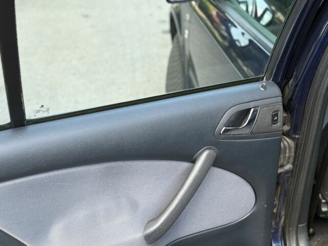 Шкода Октавия 2002 в Лубнах на Automoto.ua Синий Шкода Октавия, объемом двигателя 1.6 л и пробегом 230 тыс. км за 4800 $, фото 10 на Automoto.ua