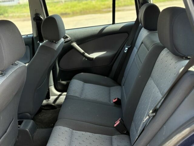 Шкода Октавия 2002 в Лубнах на Automoto.ua Синий Шкода Октавия, объемом двигателя 1.6 л и пробегом 230 тыс. км за 4800 $, фото 11 на Automoto.ua