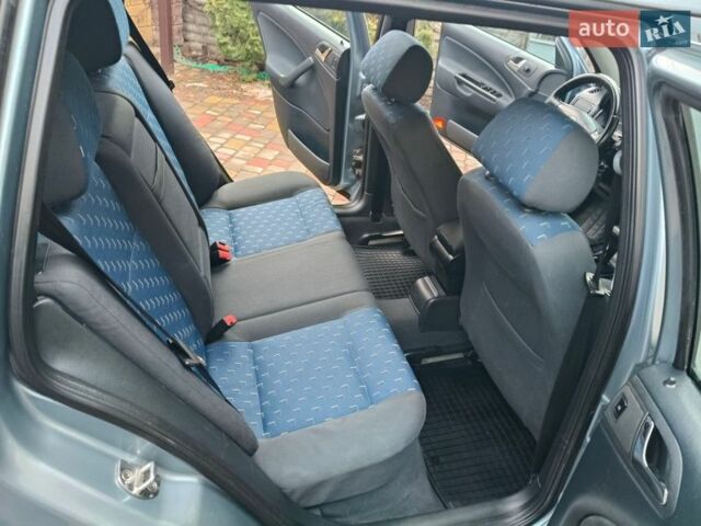 Синий Шкода Октавия, объемом двигателя 1.9 л и пробегом 298 тыс. км за 4900 $, фото 9 на Automoto.ua