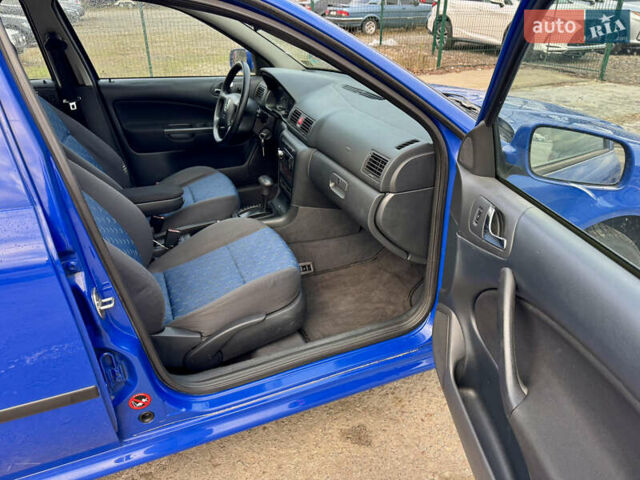 Синий Шкода Октавия, объемом двигателя 1.98 л и пробегом 229 тыс. км за 5200 $, фото 25 на Automoto.ua