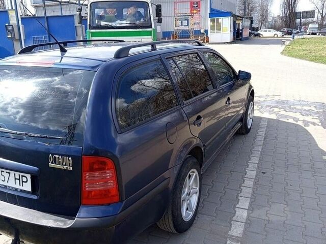 Синій Шкода Октавія, об'ємом двигуна 1.6 л та пробігом 200 тис. км за 3500 $, фото 4 на Automoto.ua