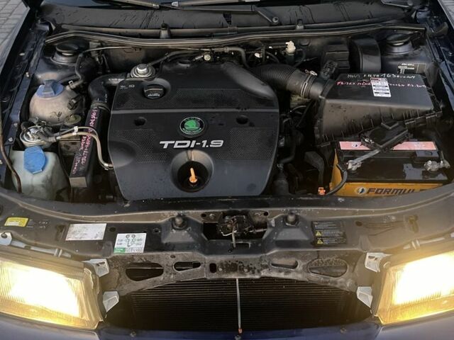 Синий Шкода Октавия, объемом двигателя 0 л и пробегом 300 тыс. км за 1650 $, фото 10 на Automoto.ua