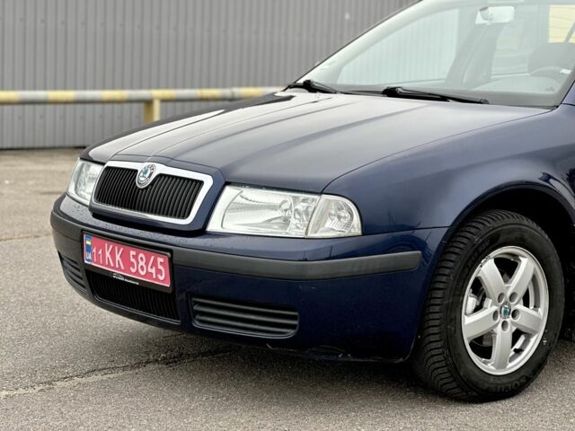 Синий Шкода Октавия, объемом двигателя 1.6 л и пробегом 260 тыс. км за 5400 $, фото 6 на Automoto.ua