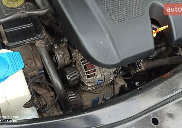 Синій Шкода Октавія, об'ємом двигуна 1.6 л та пробігом 229 тис. км за 4700 $, фото 14 на Automoto.ua