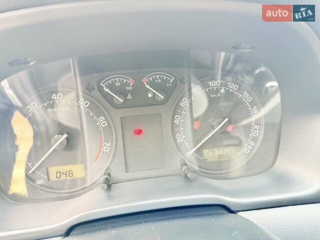 Синий Шкода Октавия, объемом двигателя 1.6 л и пробегом 267 тыс. км за 4900 $, фото 8 на Automoto.ua