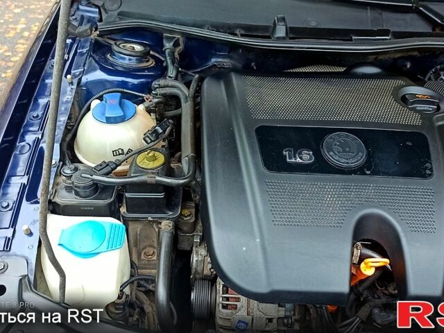 Синій Шкода Октавія, об'ємом двигуна 1.6 л та пробігом 229 тис. км за 4700 $, фото 8 на Automoto.ua