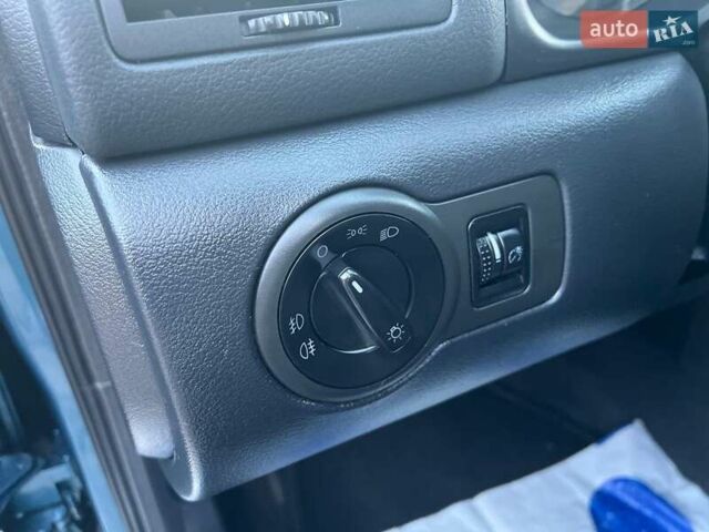 Синий Шкода Октавия, объемом двигателя 1.78 л и пробегом 187 тыс. км за 6199 $, фото 42 на Automoto.ua