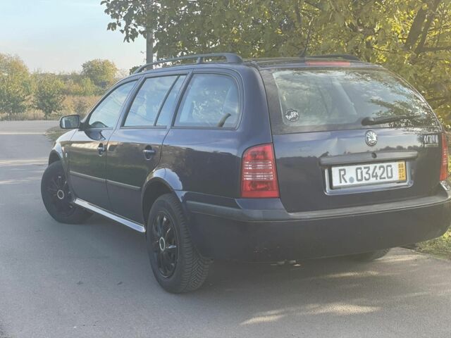 Синій Шкода Октавія, об'ємом двигуна 1.6 л та пробігом 255 тис. км за 1750 $, фото 6 на Automoto.ua