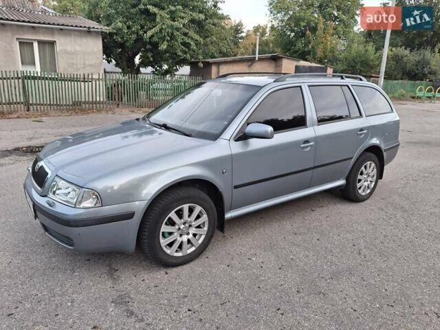 Синий Шкода Октавия, объемом двигателя 1.6 л и пробегом 231 тыс. км за 5400 $, фото 20 на Automoto.ua