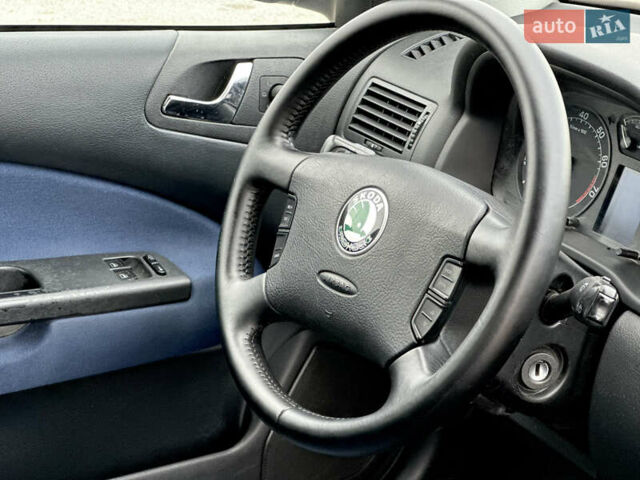 Синий Шкода Октавия, объемом двигателя 1.6 л и пробегом 260 тыс. км за 5400 $, фото 28 на Automoto.ua