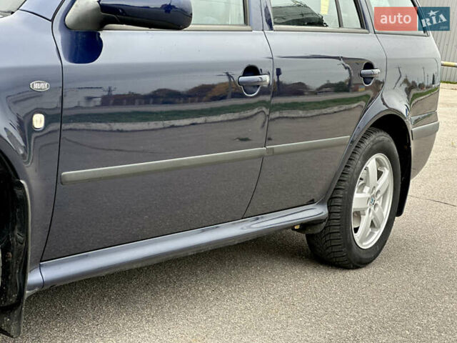 Синий Шкода Октавия, объемом двигателя 1.6 л и пробегом 260 тыс. км за 5400 $, фото 9 на Automoto.ua