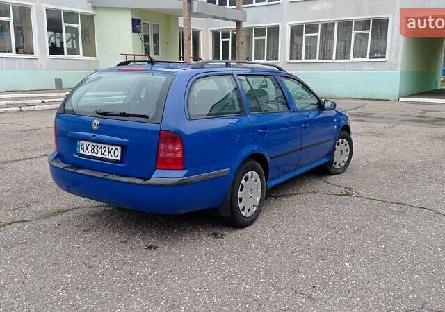 Синий Шкода Октавия, объемом двигателя 1.6 л и пробегом 345 тыс. км за 4900 $, фото 4 на Automoto.ua