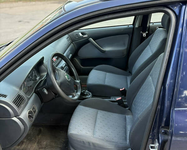 Синий Шкода Октавия, объемом двигателя 1.6 л и пробегом 230 тыс. км за 4999 $, фото 14 на Automoto.ua