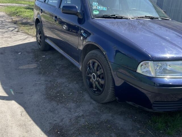 Синій Шкода Октавія, об'ємом двигуна 1.6 л та пробігом 255 тис. км за 1750 $, фото 14 на Automoto.ua