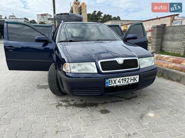 Синий Шкода Октавия, объемом двигателя 1.6 л и пробегом 280 тыс. км за 5499 $, фото 5 на Automoto.ua