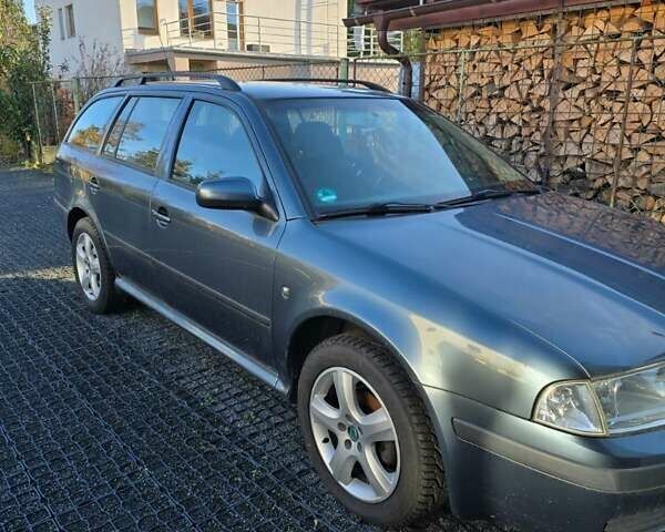 Синій Шкода Октавія, об'ємом двигуна 1.6 л та пробігом 189 тис. км за 5200 $, фото 14 на Automoto.ua