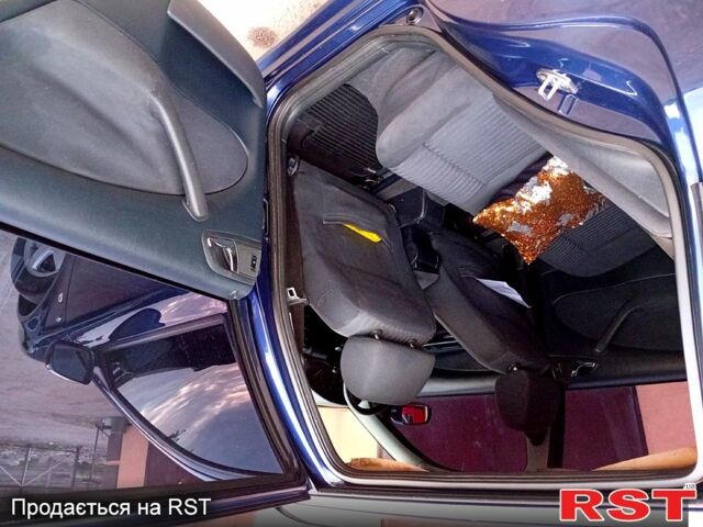 Синій Шкода Октавія, об'ємом двигуна 1.8 л та пробігом 330 тис. км за 4400 $, фото 6 на Automoto.ua