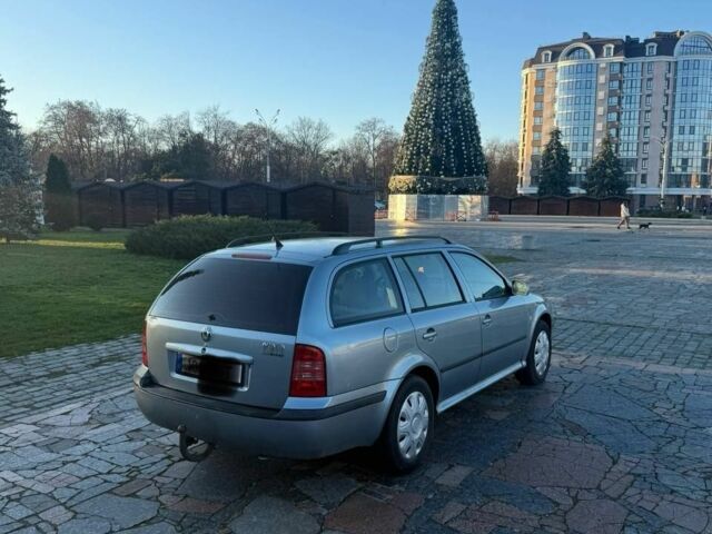 Синій Шкода Октавія, об'ємом двигуна 1.9 л та пробігом 290 тис. км за 2150 $, фото 2 на Automoto.ua