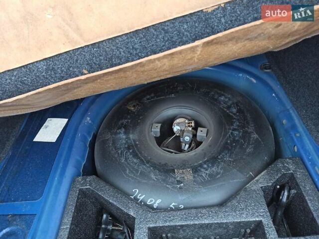 Синій Шкода Октавія, об'ємом двигуна 1.6 л та пробігом 172 тис. км за 3800 $, фото 10 на Automoto.ua