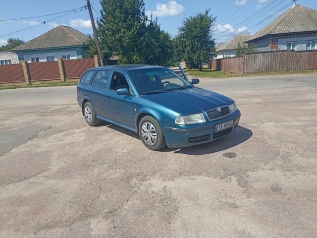 Шкода Октавия 2004 в Прилуках на Automoto.ua Синий Шкода Октавия, объемом двигателя 1.9 л и пробегом 300 тыс. км за 2299 $, фото 2 на Automoto.ua