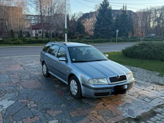 Синій Шкода Октавія, об'ємом двигуна 1.9 л та пробігом 290 тис. км за 2150 $, фото 1 на Automoto.ua