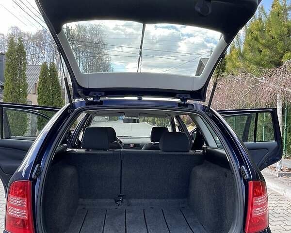 Синій Шкода Октавія, об'ємом двигуна 1.6 л та пробігом 209 тис. км за 4450 $, фото 8 на Automoto.ua