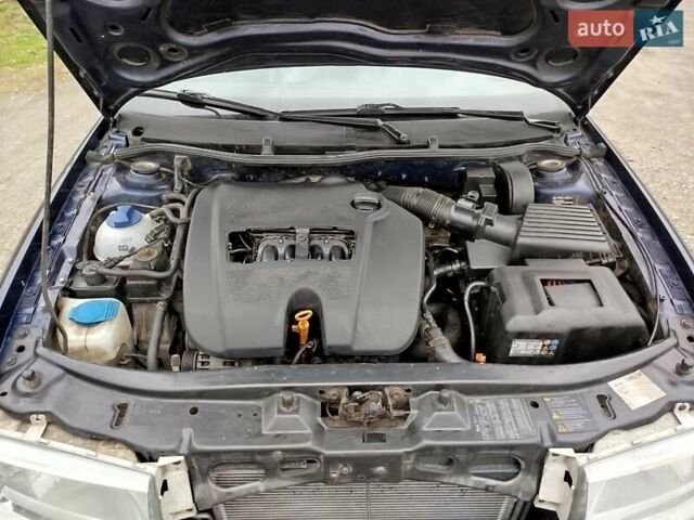 Синий Шкода Октавия, объемом двигателя 1.6 л и пробегом 264 тыс. км за 3999 $, фото 7 на Automoto.ua